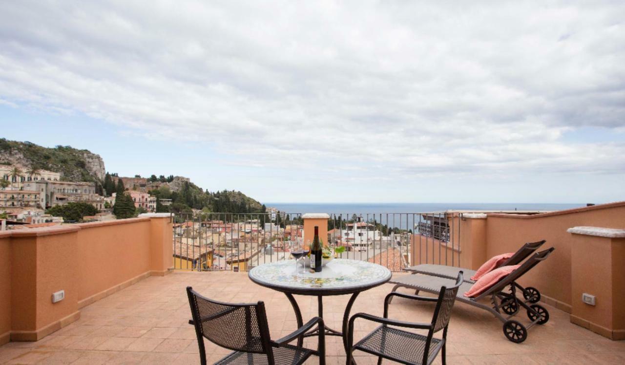 Vilagos Apartments & Loft Taormina Kültér fotó