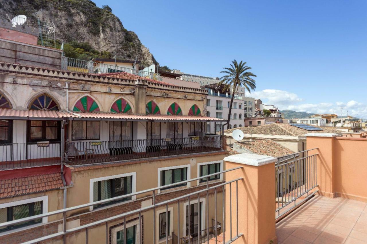 Vilagos Apartments & Loft Taormina Kültér fotó